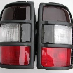 Фонарь Mitsubishi Pajero II V33 Classik (1998-2005)